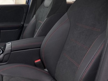 Mercedes GLB SUV 2.0 200d 150KM 2025 MERCEDES-BENZ GLB 200 d AMG Line Suv 2.0 (150KM) 2025, zdjęcie 3