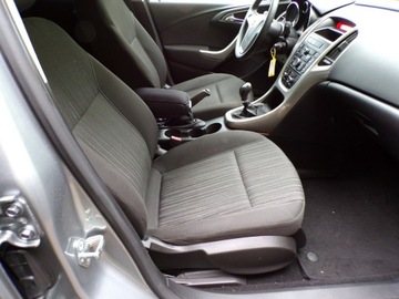 Opel Astra J Hatchback 5d 1.6 Twinport ECOTEC 115KM 2010 Opel Astra KLIMATYZACJA, zdjęcie 20