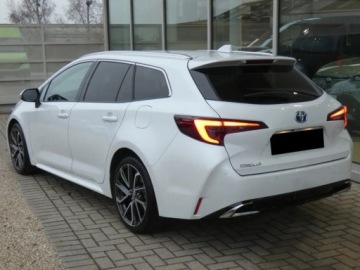 Toyota Corolla XII TS Kombi Facelifting 1.8 Hybrid 140KM 2026 Od ręki - Executive 1.8 Hybrid 140KM | Podgrzewane fotele!, zdjęcie 1