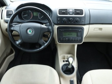 Skoda Fabia I Kombi 1.4 16V 75KM 2008 Skoda Fabia 1.4 16V, Salon Polska, 1. Właściciel, zdjęcie 6