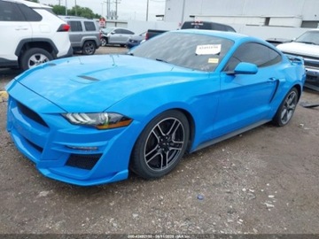 Ford Mustang VI Fastback Facelifting 5.0 Ti-VCT 450KM 2022 Ford Mustang GT PREMIUM FASTBACK 2022, od ubezpieczalni 5.0 Benzyna 450KM, zdjęcie 1