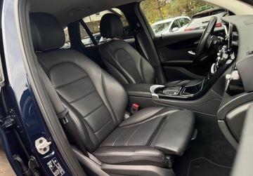 Mercedes GLC C253 SUV Facelifting 2.0 220d 194KM 2021 Mercedes-Benz GLC 194ps 4-Matic FullLed Alu Kamera Blis Virtual Navi Serwi, zdjęcie 8