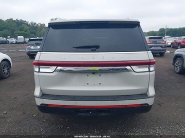 Lincoln Navigator III 2022 Lincoln Navigator Reserve 2022 3.5 Benzyna 440KM, zdjęcie 4