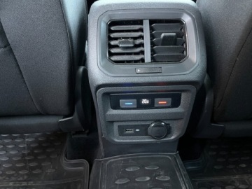 Volkswagen Tiguan Allspace SUV 2.0 TDI 190KM 2020 Volkswagen Tiguan Allspace 2.0 diesel 190 KM automat 4 Motion R - LINE, zdjęcie 31