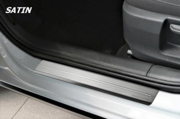 Накладки на дверные пороги Skoda Octavia III 2013-2020 SD/Ko