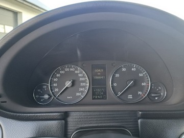 Mercedes Klasa C W203 Sedan W203 1.8 (C 180 Kompressor) 143KM 2004 Mercedes C 180 śliczny *AVANTGARDE* automat, zdjęcie 7