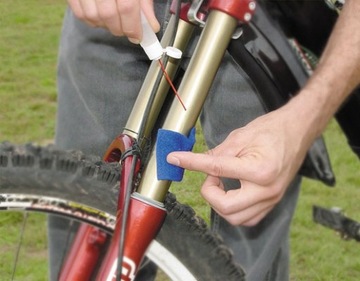 ФИНИШНАЯ ЛИНИЯ СТОЙКИ СМАЗКА МАСЛО АМОРТИЗАТОРОВ