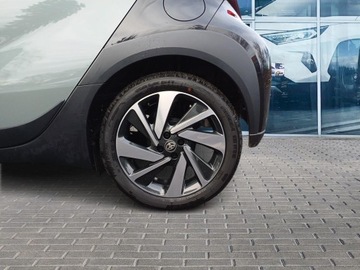 Toyota Aygo X 1.1 VVT-i 72KM 2024 Toyota Aygo X 1.0 VVTi Executive II (2014-) 1.0 VV, zdjęcie 27