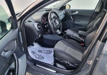 Audi A1 I Sportback 5d Facelifting 1.4 TDI ultra 90KM 2017 Audi A1 Sportback Lift SLICZNA 1.4 TDI Bogata Wersja ORYGINAL Zadbana SERW, zdjęcie 7