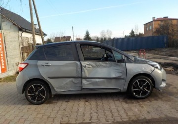 Toyota 2018 Toyota Yaris Okazja 1.5 Hybryda 100KM, zdjęcie 12