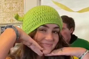 ШРЕК ЗИМНЯЯ ШАПКА ЗЕЛЕНАЯ С УШАМИ ВЕСЕЛАЯ УНИВЕРСАЛЬНАЯ 50-60 СМ СЮЖЕТ