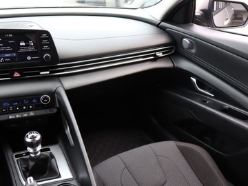 Hyundai Elantra VII Sedan 1.6 MPI 123KM 2023 Hyundai Elantra 1.6 MPI, Salon Polska, Serwis ASO, zdjęcie 7