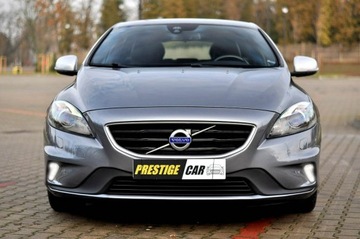 Volvo V40 II Hatchback 2.0 D2 DRIVE-E 120KM 2015 Volvo V40 R-Design Xenon Ledy Digital Alcantara, zdjęcie 10