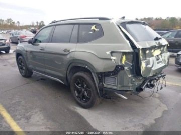 Volkswagen 2024 Volkswagen Atlas Peak Edition Sel, 2024r., 4x4, 2.0L 2.0 Benzyna 269KM, zdjęcie 3