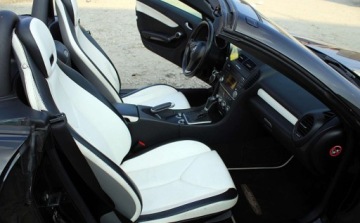 Mercedes SLK R171 Roadster 1.8 (200 Kompressor) 184KM 2010 Mercedes-Benz SLK 2LOOKEDITION Zarejestrowany 1.8 Benzyna 184KM, zdjęcie 15