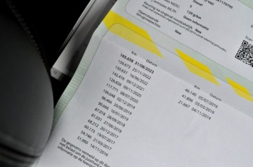 Volvo V60 I Kombi 2.0 D3 136KM 2013 Volvo V60 LiFT 2,0D 5-Cilindrów Automat Ledy, zdjęcie 31