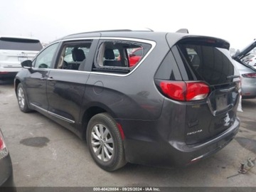 Chrysler Pacifica II 2018 Chrysler Pacifica 2018 Chrysler Pacifica Touring L FWD 3.6 Benzyna 287KM, zdjęcie 4