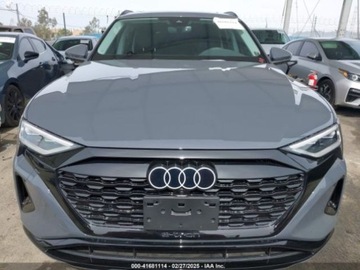 Audi Q8 2024 Audi Q8 E-Tron Premium Plus Quattro 2024 Elektryczny 355KM, zdjęcie 7