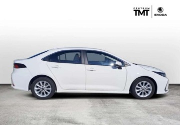 Toyota Corolla XII Sedan 1.5 VVT-i 125KM 2022 Toyota Corolla 1.5 Comfort Multidrive Czujniki park. Kamera LED Podg., zdjęcie 3