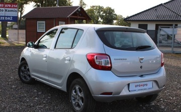 Dacia Sandero II Hatchback 5d TCe  90KM 2015 Dacia Sandero 0.9B 90KM klima zadbany zarejestrowany Benzyna 90KM, zdjęcie 4