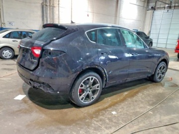 Maserati Levante 2017 Maserati Levante Luxury 2017 3.0 Benzyna 345KM, zdjęcie 3