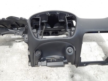 DESKA ROZDĚLOVAČE NISSAN JUKE 14-19