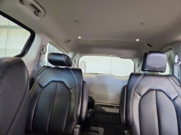 Chrysler Pacifica II 2024 Chrysler Pacifica Touring L 2024 3.6 Benzyna 287KM, zdjęcie 11