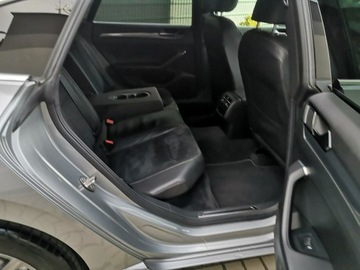 Volkswagen Arteon Fastback 2.0 TDI 190KM 2018 Volkswagen Arteon 2.0TDI 190KM R-Line Skóra, zdjęcie 22