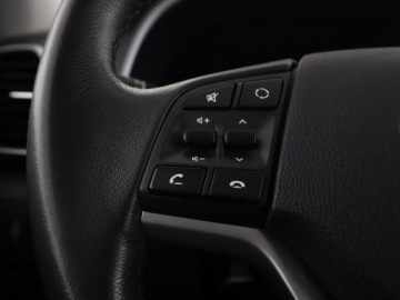 Hyundai Tucson III SUV Facelifting 1.6 GDi 132KM 2019 Hyundai Tucson grzane fotele PDC tempomat hak, zdjęcie 29