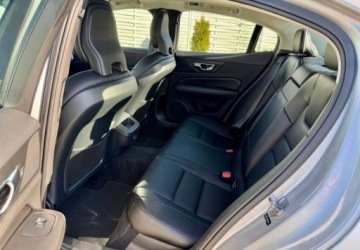 Volvo S60 III 2021 Volvo S60 Volvo S60 2.0 Hybryda 250KM, zdjęcie 19