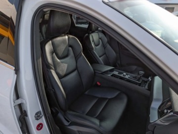 Volvo XC60 II Crossover D4 190KM 2018 Volvo XC 60 Ledy Navi Alu Kamera Serwis Gwarancja 2.0 Diesel 190KM, zdjęcie 32