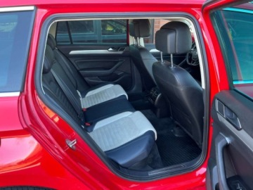 Volkswagen Passat B8 Variant 2.0 TDI BlueMotion SCR 190KM 2016 Volkswagen Passat 2.0 diesel 190 KM 4 motion automat zarej w PL zadba, zdjęcie 14