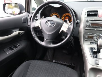 Toyota Auris I Hatchback 1.6 i 16V VVT-i 124KM 2008 Toyota Auris 1.6 Dual VVT-i, Automat, Klima, zdjęcie 6