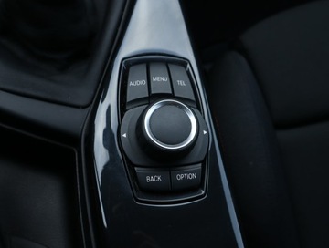 BMW Seria 1 F20-F21 Hatchback 5d 116i 136KM 2014 BMW 1 116i, Xenon, Bi-Xenon, Klima, Klimatronic, zdjęcie 16