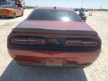 Dodge Challenger III 2020 Dodge Challenger Dodge Challenger SXT 3.6 Benzyna 305KM, zdjęcie 3