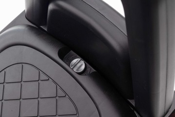 Поездка с Мегафоном QLS-993 Черный