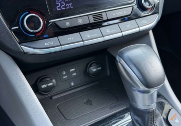 Hyundai IONIQ Hatchback 1.6 GDi 141KM 2018 Hyundai IONIQ 1.6 Hybrid 141KM F-LED Infinity NAV Climatronic Kamera SERWI, zdjęcie 24