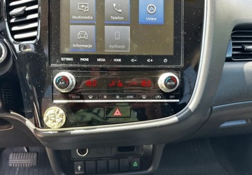 Mitsubishi Outlander III SUV Facelifting 2017 2.0 150KM 2020 Mitsubishi Outlander 2,0 Benzyna 150 KM 7-osob Automat Salon PL Serwis GWA, zdjęcie 14