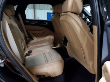 Porsche Cayenne III 2022 Porsche Cayenne 2022 Porsche Cayenne 3.0 Benzyna 335KM, zdjęcie 10