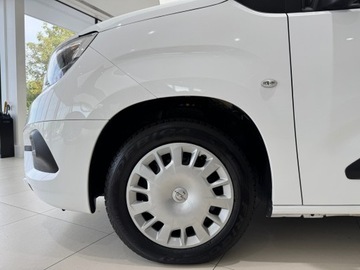 Opel Combo E Kombivan 1.5 Diesel 131KM 2021 Opel Combo Life Edition / Hak / 1właściciel / Salo, zdjęcie 17