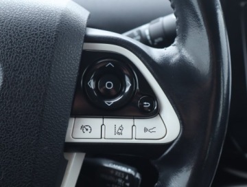 Toyota Prius IV Hatchback 1.8 Hybrid 122KM 2017 Toyota Prius 1.8 PHV, Salon Polska, Serwis ASO, zdjęcie 21