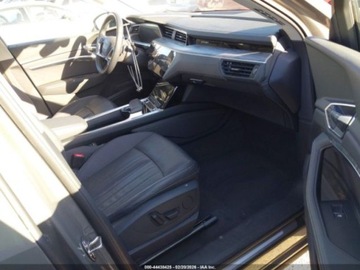 Audi Q8 e-tron 114kWh 408KM 2024 Audi Q8 e-tron Premium Quattro 2024, 408KM, 4x4, od ubezpieczalni 408KM, zdjęcie 10