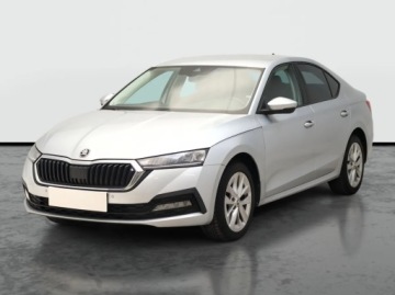 Skoda Octavia IV Liftback 2.0 TDI 115KM 2021 Skoda Octavia 2.0 TDI, Salon Polska, zdjęcie 1