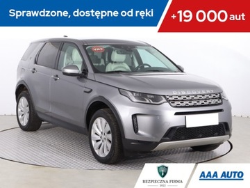 Land Rover Discovery Sport SUV 2.0 TD4 150KM 2019 Land Rover Discovery Sport eD4, Salon Polska