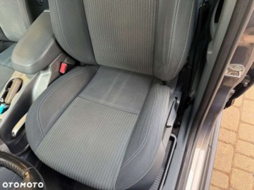 Ford C-MAX II Minivan 1.6 TDCi 115KM 2013 Ford C-MAX Ford C-MAX 1.6 TDCi Start-Stop-System Titanium 1.6 Diesel 115KM, zdjęcie 24