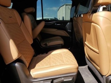 Cadillac Escalade III 2022 Cadillac Escalade 2022r. 6.2L ESV Premium Luxury 6.2 Benzyna 420KM, zdjęcie 10