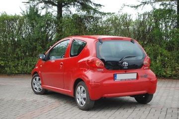 Toyota Aygo I Hatchback 3d 1.0 VVT-i 68KM 2007 Toyota Aygo. Zarejestrowany w Polsce. Benzyna., zdjęcie 1