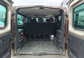 Opel Vivaro B Kombi Extra Long H1 2,9t 1.6 BiTurbo 140KM 2015 Opel Vivaro Opel Vivaro long,9-osobowy 1.6 Diesel 140KM, zdjęcie 5