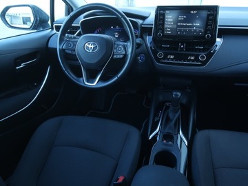 Toyota Corolla XII Sedan 1.8 Hybrid 122KM 2022 Toyota Corolla 1.8 Hybrid, Salon Polska, zdjęcie 6