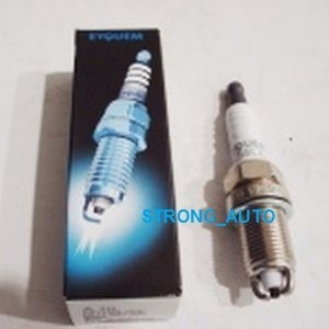 ŚWIECE EYQUEM RFC58LZ2E RENAULT LAGUNA 3.0 24V 2.9